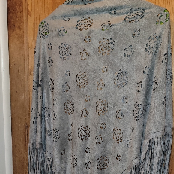 Modena gray scarf - Picture 2 of 4